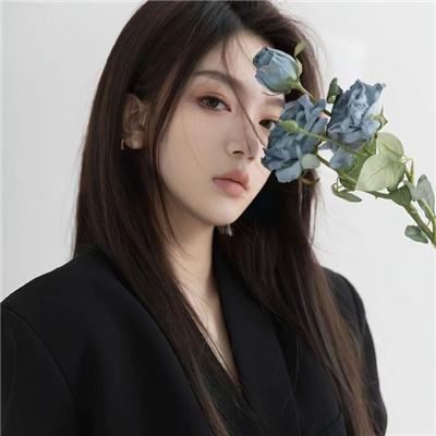 微微一笑很诡异